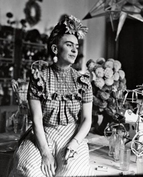 Las señoras decentes que censuraron a Frida Kahlo y Blanca Nieves