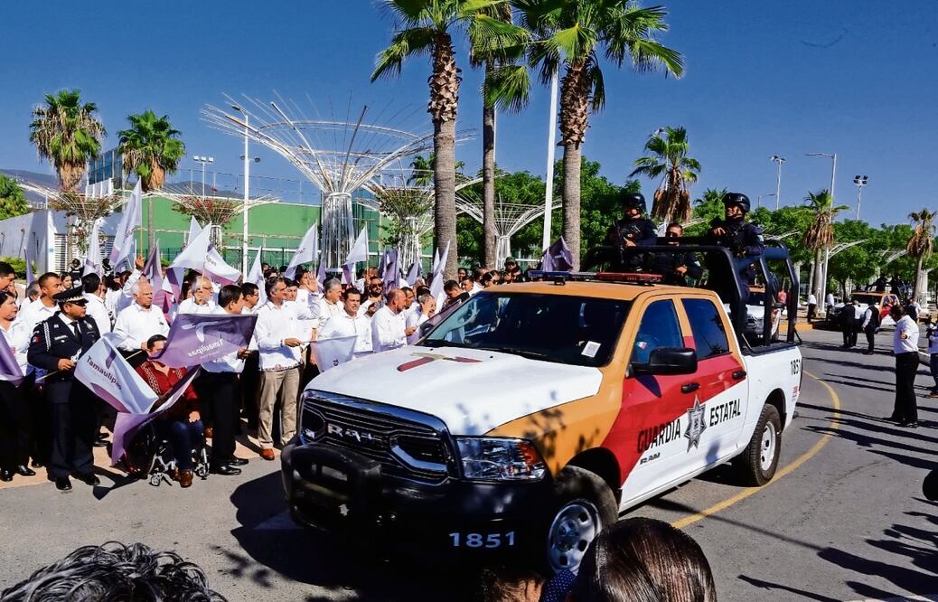 Las nuevas patrullas permitirán seguir trabajando con las fuerzas de seguridad, Ejército, Marina, Guardia Nacional y fiscalías, dijo el gobernador.