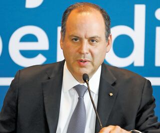 Gustavo de Hoyos: Consulta pública, tormenta perfecta