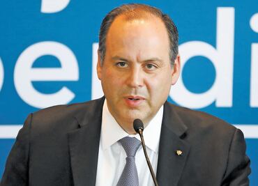 Gustavo de Hoyos: Consulta pública, tormenta perfecta