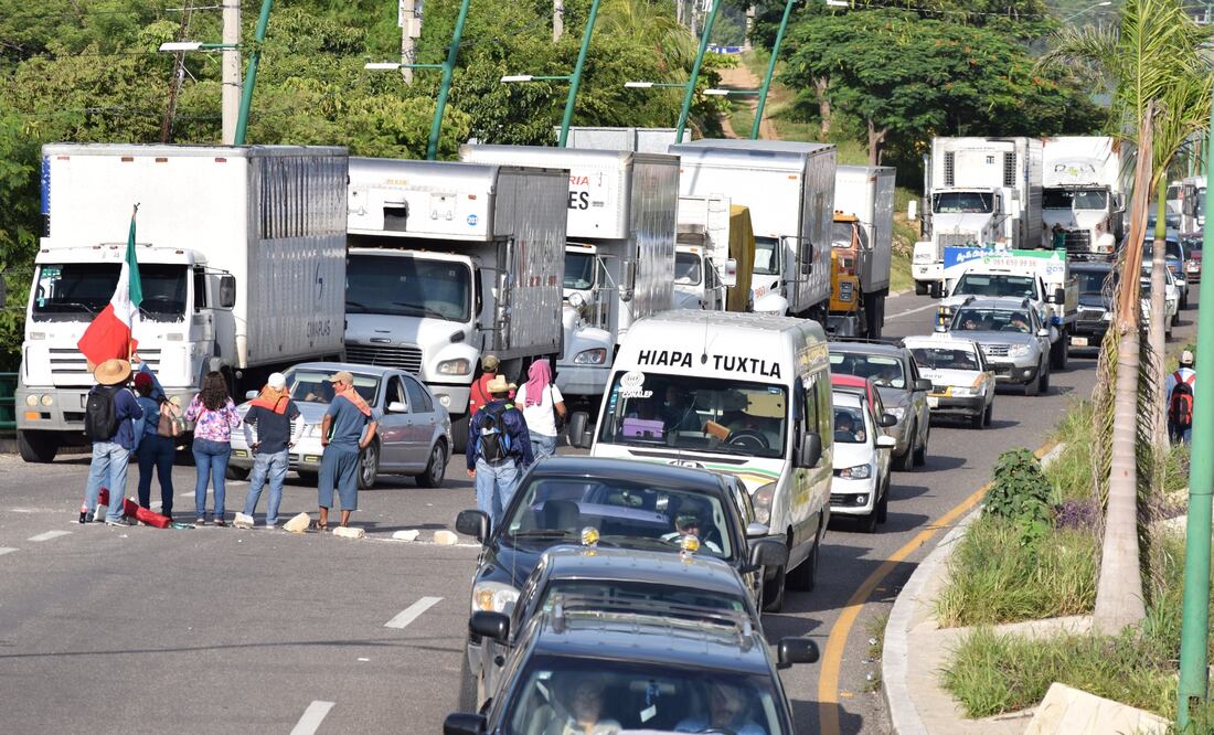 En octubre pasado, la CNTE en Chiapas bloqueó los accesos a Tuxtla Gutiérrez. (Foto: Archivo / EL UNIVERSAL)