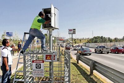 Fotomultas. Autotraffic, en cinco entidades