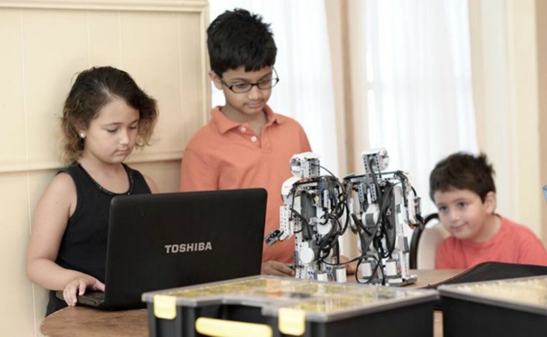 Señala que con casi 500 mil registrados en el país, la plataforma lanzó más de 150 cursos en español en 2015