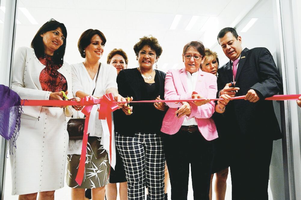 El Instituto de las Mujeres abrió un Módulo de Atención en el Zócalo, llamado Malinalli Malintzin (ARCHIVO EL UNIVERSAL)