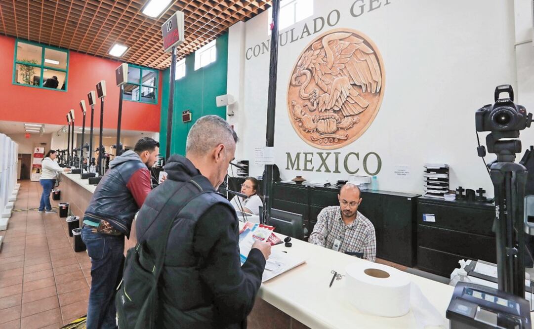 Despite their economic contributions to Mexico, migrants have been ignored for decades - Photo: Luis Cortés/EL UNIVERSAL