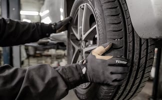 Producción automotriz cae 2.2% en julio; exportaciones de vehículos ligeros retroceden 9.7%
