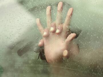 ¿Qué pasa si te atrapan teniendo relaciones sexuales en tu auto?