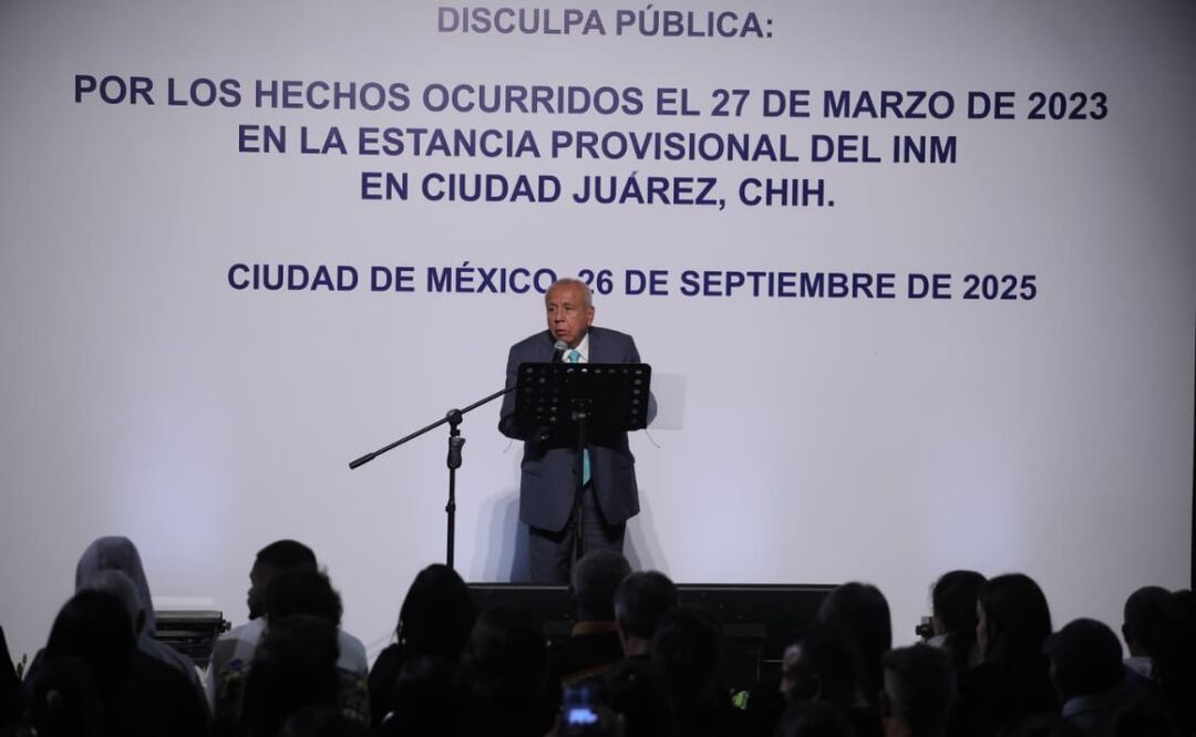 Disculpa pública de Francisco Garduño, exdirector del Instituto Nacional de Migración, por los acontecimientos en la estancia migratoria el 27 de marzo de 2023 en la que resultaron fallecidos varios migrantes (26/09/2025). Foto: Gabriel Pano / EL UNIVERSAL