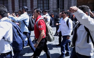 Sección 22 de la CNTE llega a Palacio Nacional para encuentro con Sheinbaum; blindaje sorprende a maestros