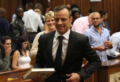 Pistorius obtiene la libertad bajo fianza