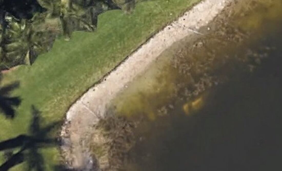 Un usuario de Google Maps descubrió que había un auto hundido en un lago de Florida. Foto: Google Maps