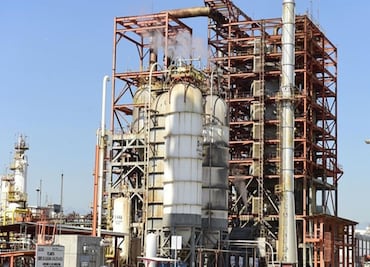 Refinería de Cadereyta emite dióxido de azufre; contaminante afecta a 79 colonias en Monterrey