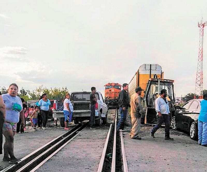El cierre de las vías del ferrocarril ha afectado a más de 7 mil 700 embarques. ESPECIAL