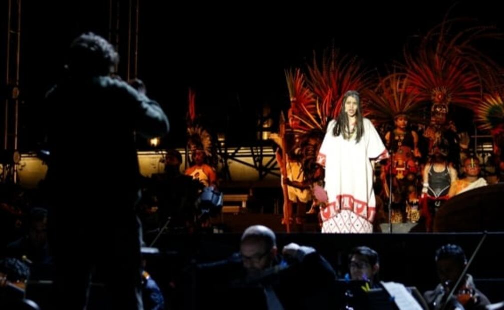 Esta noche "resucitan" a Moctezuma en el Zócalo