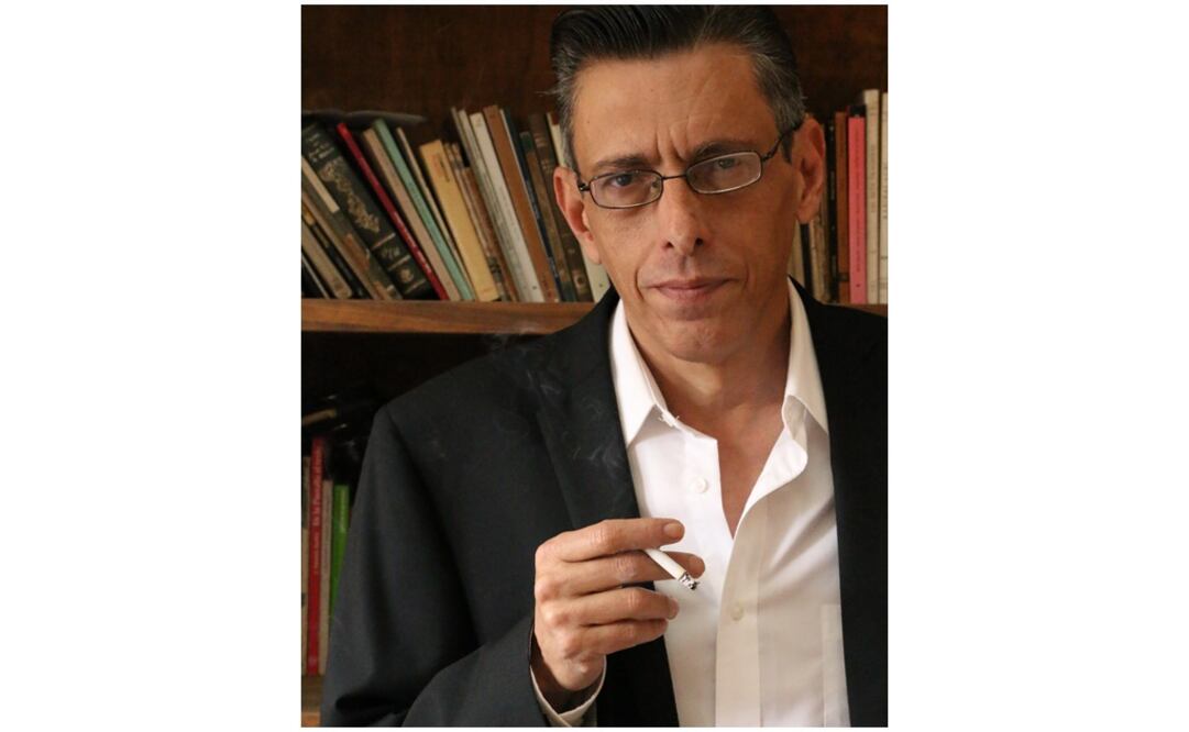 "Considero que es el premio más importante de dramaturgia que existe en el país#", señala el ganador. Foto: Cortesía Coordinación Nacional de Literatura