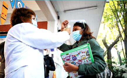Registran tres casos de estudiantes con Covid-19 tras regreso a clases en CDMX