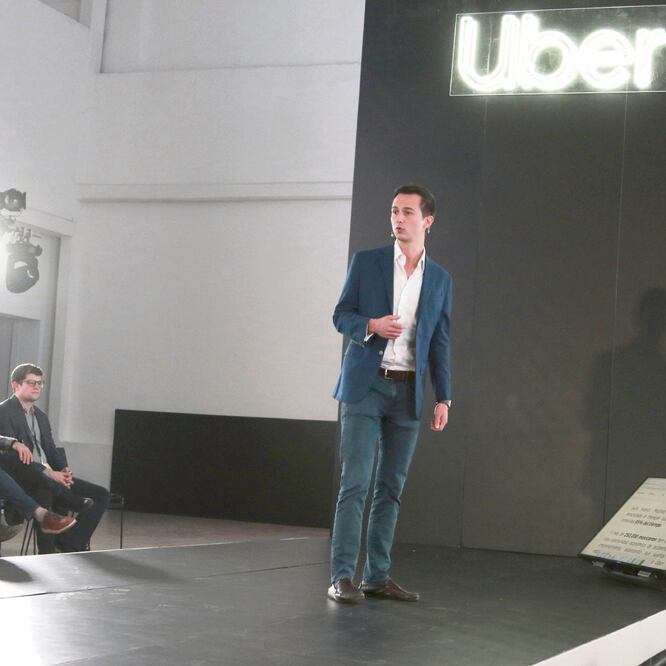Competencia. Federico Ranero, director general de Uber México, durante el anuncio de los nuevos productos de la empresa. (CARLOS MEJÍA. EL UNIVERSAL)