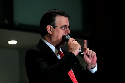 Confirma Ebrard ausencia de Nicolás Maduro en toma de posesión de AMLO