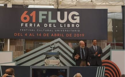 Guillermo Sheridan recibe el Premio Jorge Ibargüengoitia de Literatura