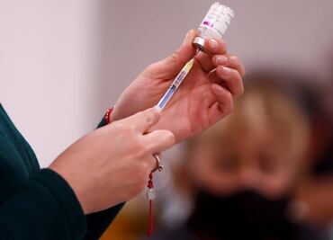 Cesan a médico vinculado a robo de vacunas contra Covid en Morelos