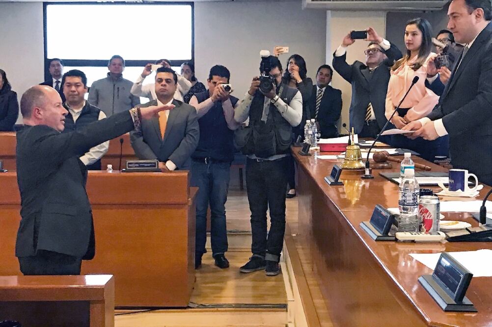 Compromiso. Durante la toma de protesta Alberto Casarrubias se comprometió a dar resultados en tres meses 