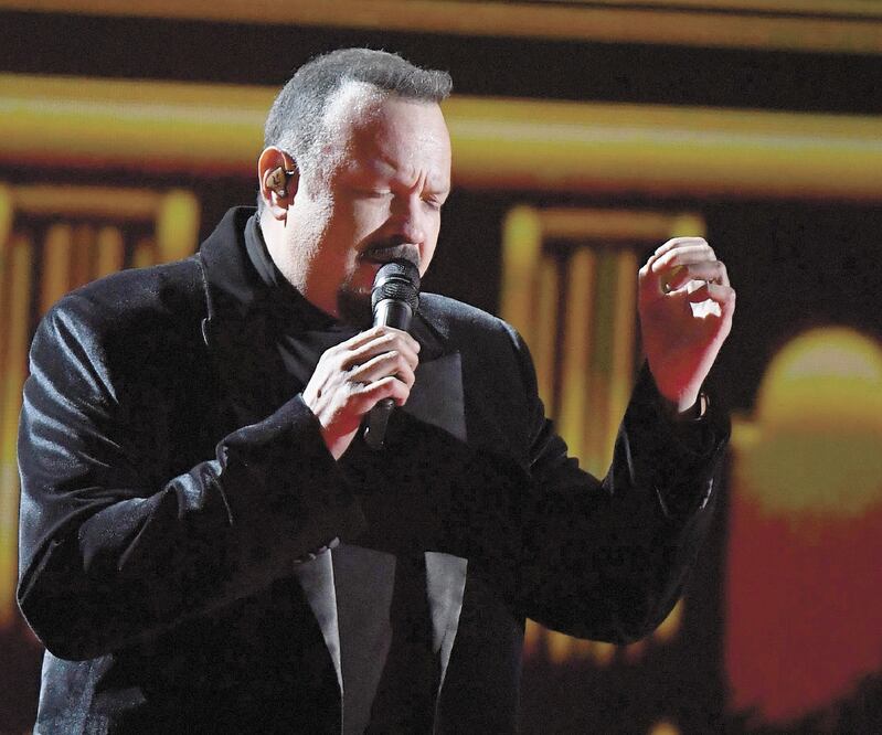 Pepe Aguilar rompe fronteras