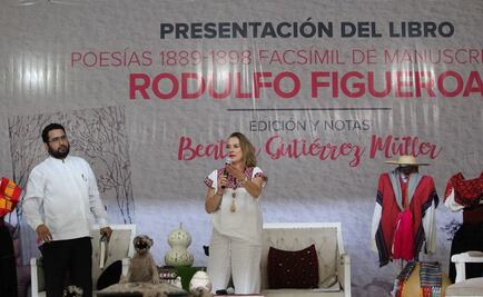 Esposa de AMLO llama a “combatir la mentalidad centralista”