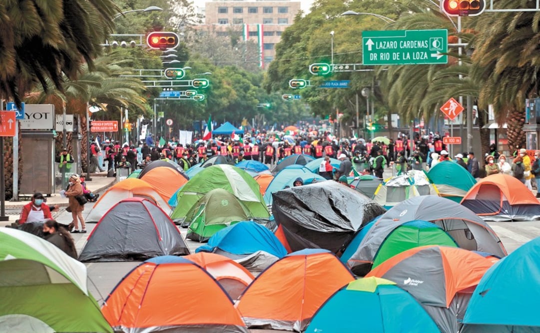 FRENAAA is a movement that aims to remove President López Obrador from office - Photo: Germán Espinosa/EL UNIVERSAL