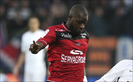 El América busca al francés Yannis Salibur