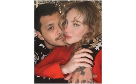 Las 7 razones por las que Belinda y Nodal son "la pareja del año"