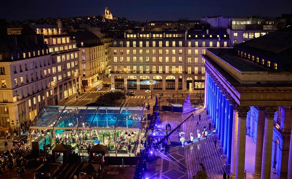 Aspectos del estreno mundial de "Bridgerton Temporada 4" en el Palacio Brongniart, en el centro de París, el 14 de enero. Foto: Kiran RIDLEY / AFP.
