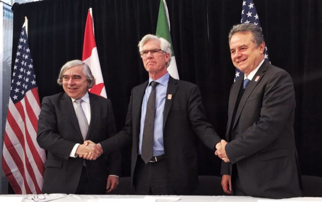 Los secretarios de Energía de México, Canadá y Estados Unidos, firmaron hoy un memorándum de entendimiento en Cambio Climático y Colaboración Energética. Foto: Notimex