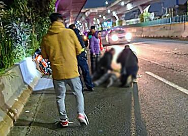 Fallecen dos jóvenes que viajaban a exceso de velocidad en Naucalpan