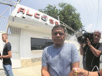 Padre de Debanhi acusa obstrucción