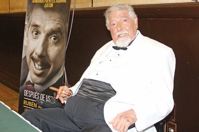 Tras neumonía, Rubén Aguirre está estable