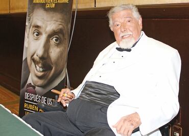 Tras neumonía, Rubén Aguirre está estable