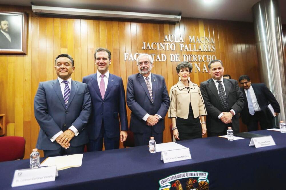 Enrique Graue, rector de la UNAM, estuvo ayer en la inauguración del foro Política y elecciones en México: Cuatro décadas de logros y desafíos. Reflexiones a 40 años de la reforma de 1977 (CORTESÍA)
