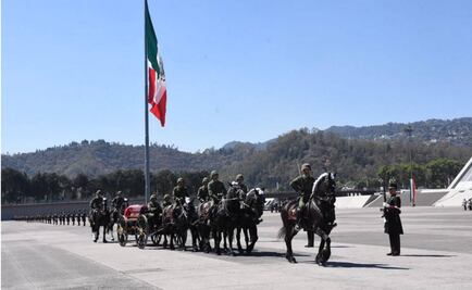 Realizan homenaje póstumo a ex secretario de Defensa, Antonio Riviello 