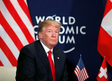 Video. Abuchean a Trump en Davos por sus críticas a la prensa