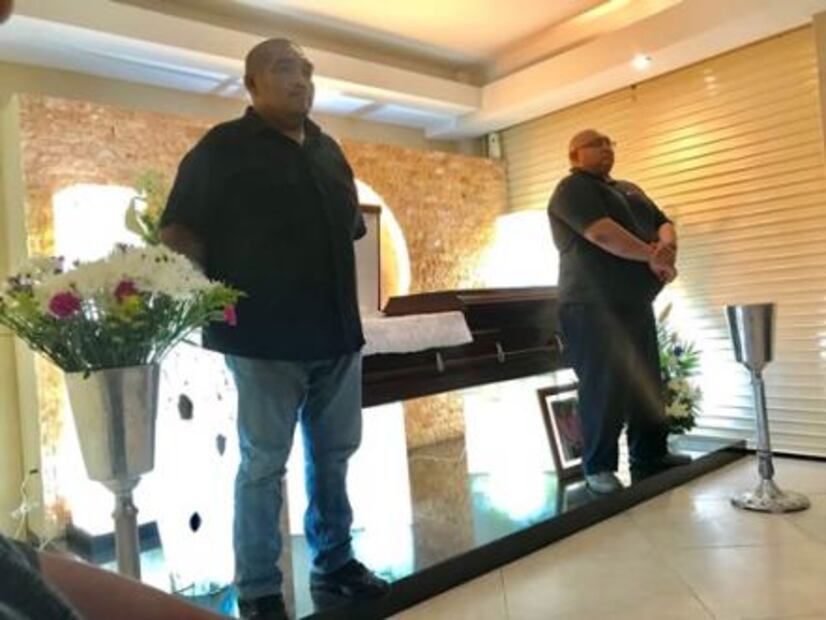 Familiares y amigos despiden al comunicador Rubén Pat en Playa del Carmen
