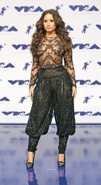 Demi Lovato responde sobre las versiones de bisexualidad