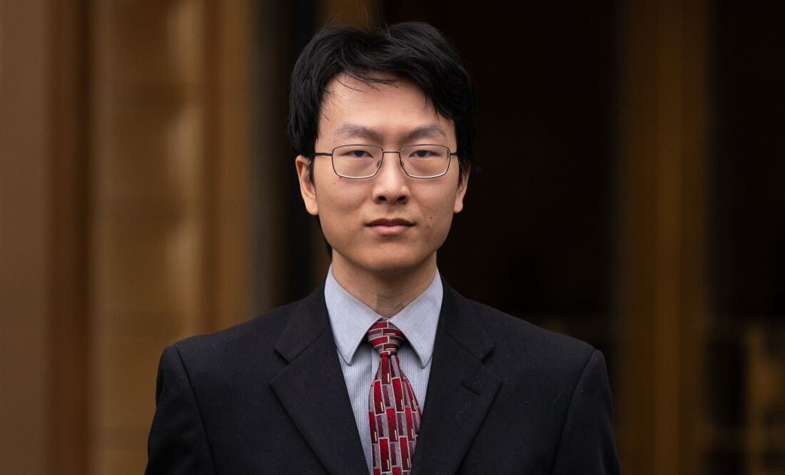 Gary Wang, cofundador de la criptomoneda FTX, evitó la cárcel y fue sentenciado a tres años de libertad vigilada tras cooperar con los fiscales en el caso contra Sam Bankman-Fried. Foto: AFP