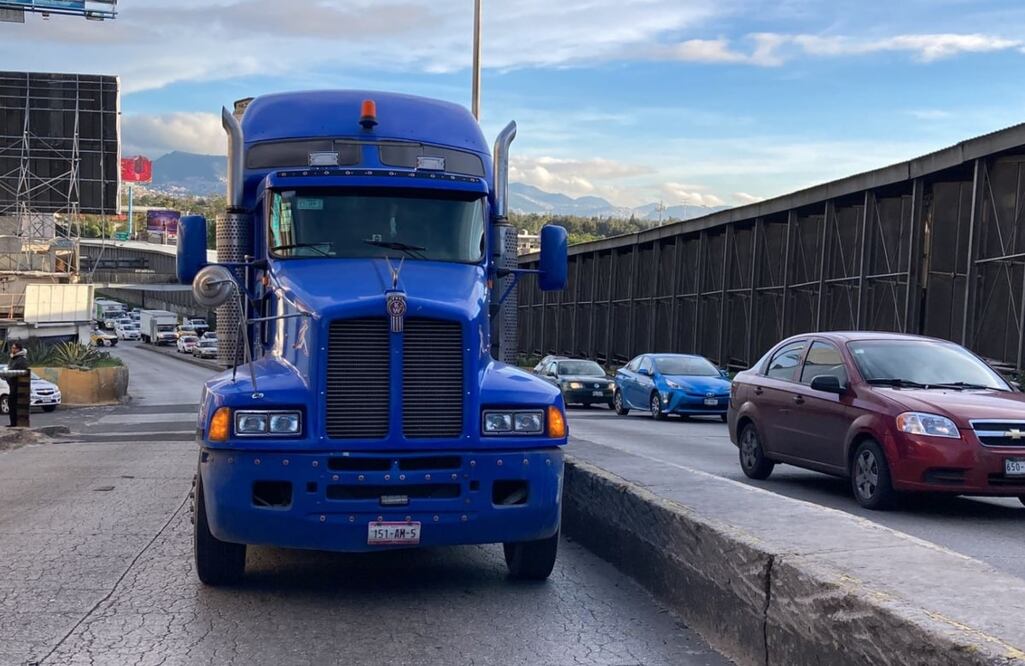 Las carreteras de las Edomex, Puebla y Veracruz se consideran las más peligrosas para el transporte de mercancías en el país. Foto: Gaspar Betancourt/ EL UNIVERSAL