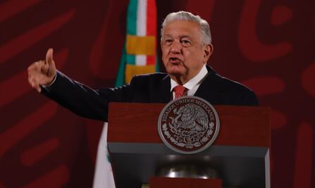Ordena AMLO investigar a marinos que participaron en caso Ayotzinapa