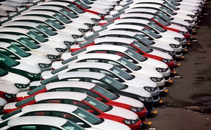 Automotrices globales recortan ganancias en primer trimestre; enfrentan dominio chino en el mercado