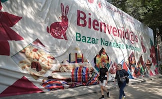 Bazar Navideño Artesanal ubicado en Paseo de la Reforma 13, sigue sin abrir; mayor parte de las carpas ya están montadas