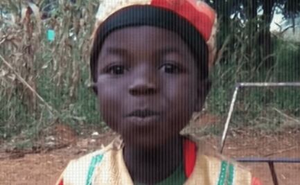 "Soy un monstruo negro y tengo un coeficiente intelectual bajo": los polémicos videos racistas que youtubers chinos graban en África para ganar dinero