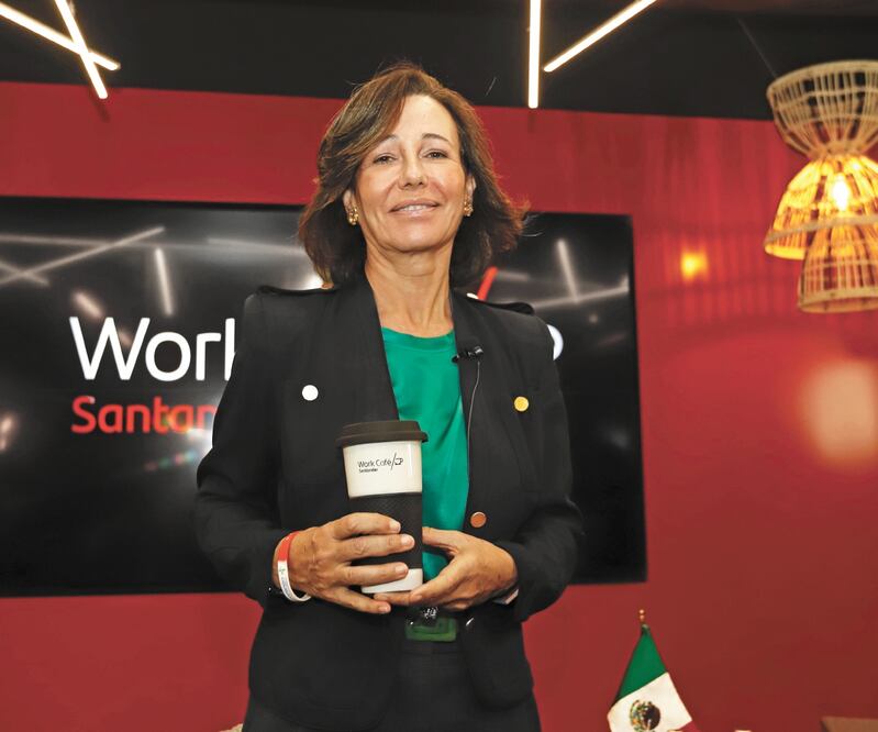 Ana Botín detalló que Santander quiere traer un mayor número de inversionistas a México, debido a que se mantiene el interés de empresarios globales. BERENICE FREGOSO. EL UNIVERSAL