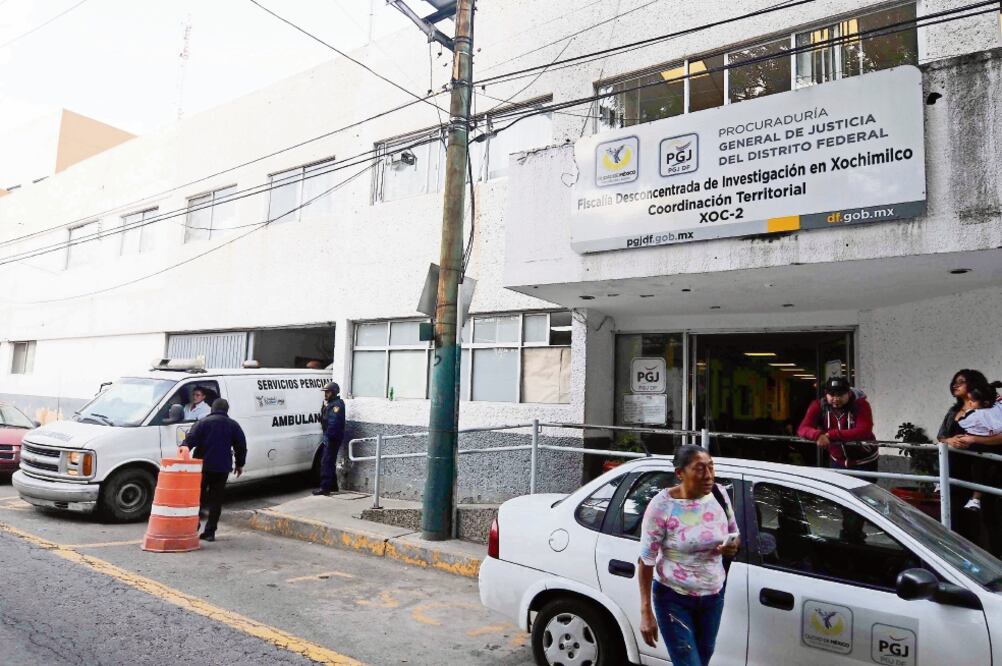 En Xochimilco y Tláhuac los patrullajes serán constantes por el incremento de denuncias en la venta de droga al menudeo (ARCHIVO EL UNIVERSAL)