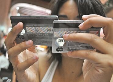 Alertan mayor peligro de impago en microcréditos